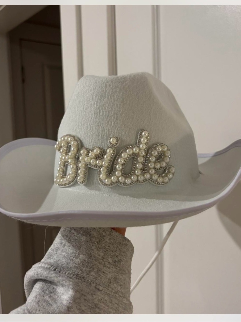 🤍 Bridal Cowgirl Hat with “Bride” Detail | White Western Bachelorette Hat | New